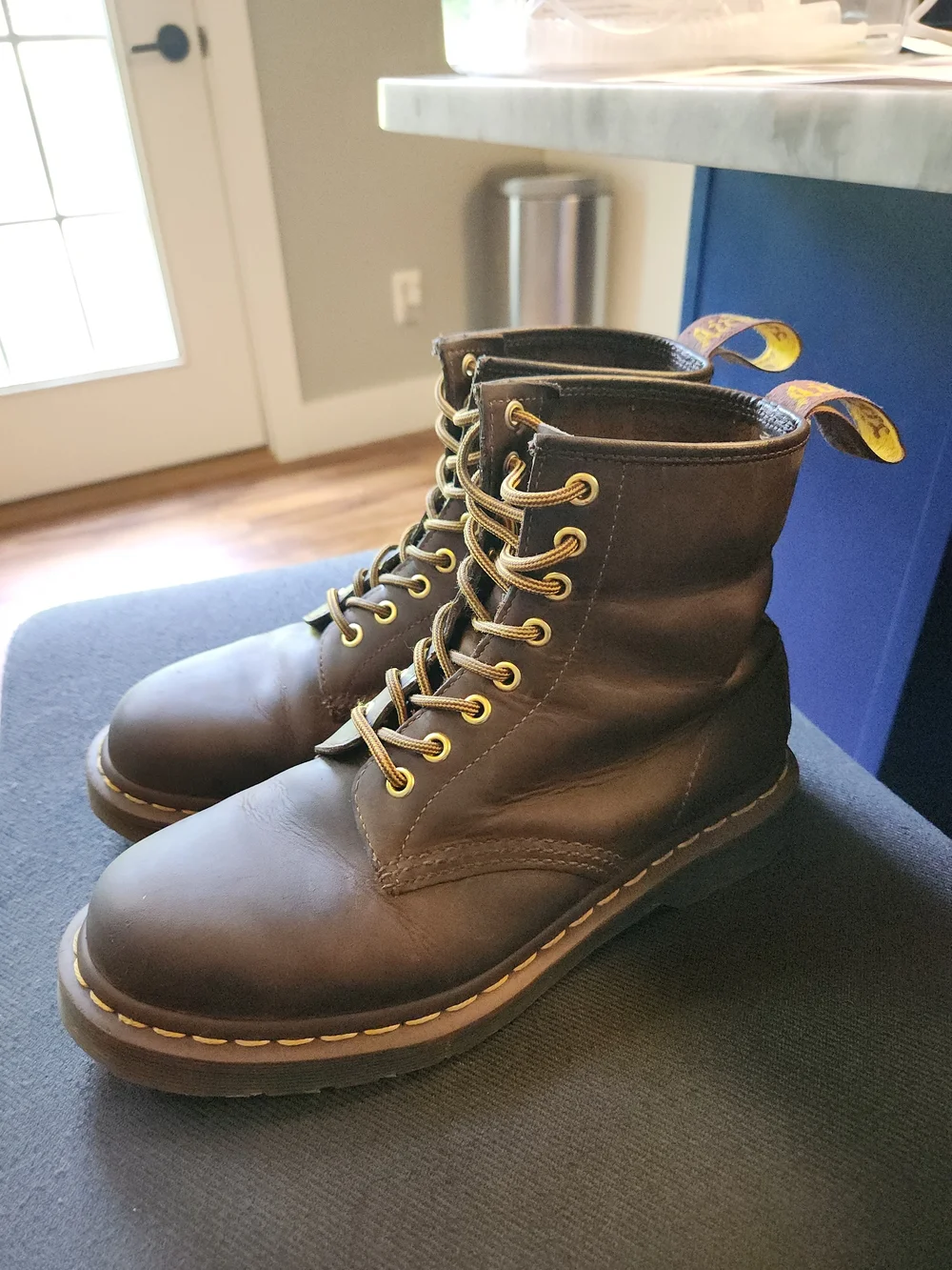 Doc Martens 1460 Crazy Horse Brown Leather Boots Mens 7 Women's 8 Original Box📦